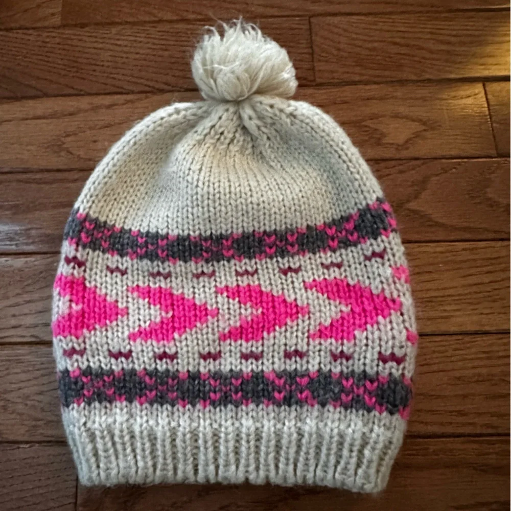💞Girls hats bundle Bitten by Sarah Jessica Parker Kids' Beanie Duo Gray Pink